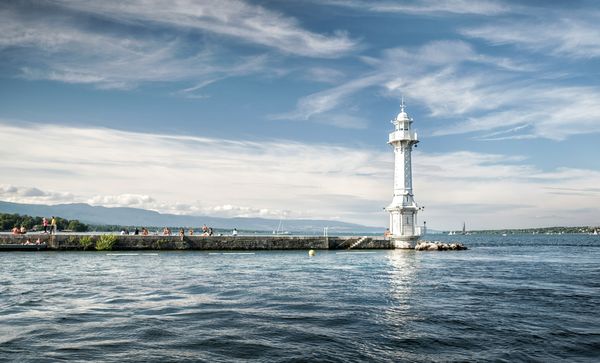 Foto Leuchtturm an einem See